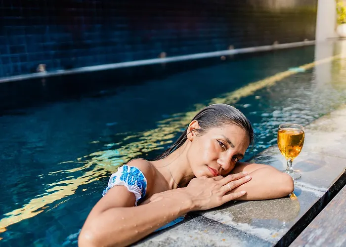 Bali Yarra - 4*